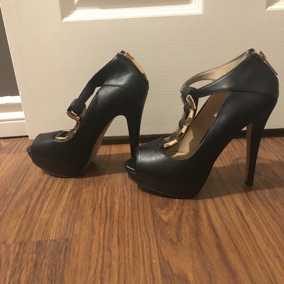 High heels - Picture 5 of 6